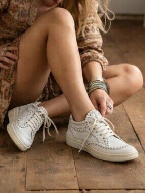 Alaia Tacco White Leather Bold Overcast Accent Stitch Lace-Up, Size 36 (US 6)